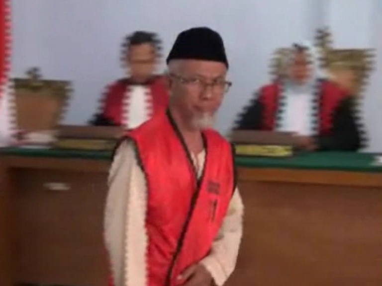 Lima Kali Cabuli Siswi SLTP, Guru Ngaji Di Vonis 15 Tahun Penjara
