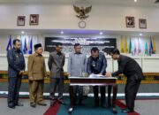 Paripurna DPRD Lampung Setujui LPJ Pemprov Lampung Tahun Anggaran 2015