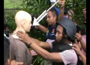 Peragakan 17 Adegan Tersangka Nyaris Dihajar Keluarga Korban