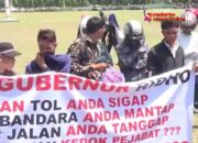 Demo Kasus Fee Proyek, Aliansi Masyarakat Peduli Lampung Tuntut Farizal Dibebaskan