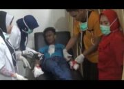 Duka Malam Pergantian Tahun Kembang Api Meledak Ditangan, Dua Orang Kakak Beradik Dilarikan Kerumah Sakit