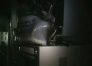 Konsleting Listrik,Sebuah Anjungan Tunai Mandiri Terbakar