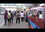 Protes Supir Angkot Tuntut Dishub Kota Tertibkan Angkot Nakal