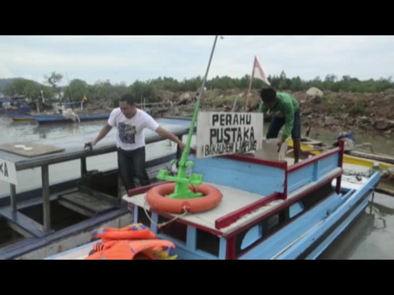 Perahu Pustaka Bergerak Untuk Anak Pulau Lampung Selatan