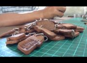 Berawal Dari Hobi Akhirnya Ayub Jadi Pengrajin Kulit