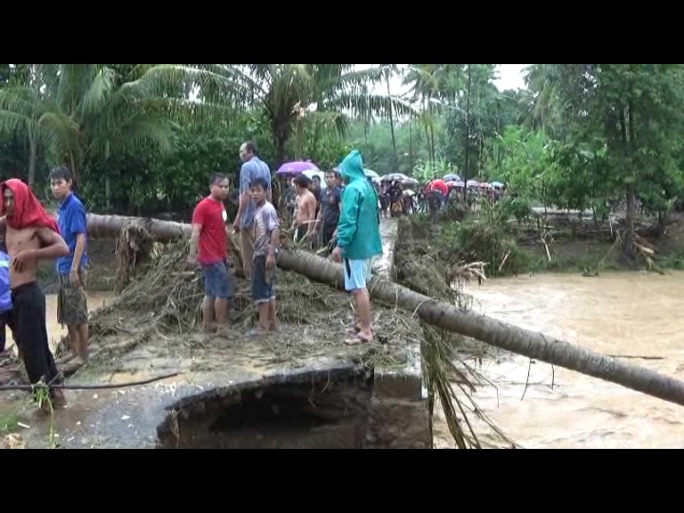 Puluhan Kilometer Jalan Provinsi Rusak Akibat Banjir