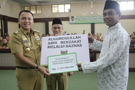 Potensi Rp1,8 Triliun, Gubernur Lampung Canangkan Gerakan Zakat Daerah