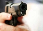 Diburu, Pengacung Senpi ke Driver Online