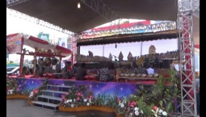 (Video) Festival Dalang Pemkot Bandar Lampung Catat Rekor MURI