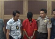 Lolos Kepungan, Sopir Angkot Didor