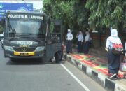 Angkot Mogok,Pelajar Jalan Kaki