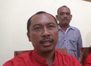 Cari Simpatik I Komang Ikut Pengajian