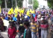 Tolak Relokasi, PKL Kepung Kantor Wali Kota