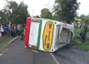 Tidak Kuat Nanjak, Bus Wisata Terguling
