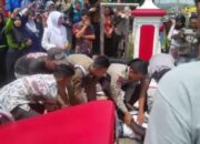 Pemotor Tewas Terlindas Bus Pengajian