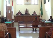 JPU Bingung Tuntut Pejabat, Sidang Ditunda