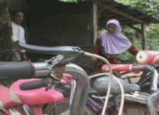 Lansia Gantung Asa dari Penitipan Sepeda