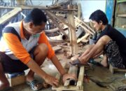 Napi Sulap Limbah Bambu Menjadi Lampu