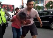 Bawa Sajam, Warga Kejar Terduga Jambret