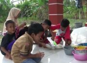 Rumah Banjir, Ratusan Warga Mengungsi