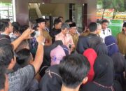 Tuntut Akreditas, Ratusan Mahasiswa Demo Kampus