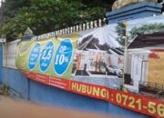 Banner Tak Berizin Hiasi Bandar Lampung