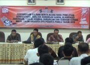 Tiga Petahana Senator Terancam