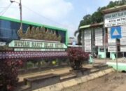 Dokter Rapat, RS Islam Tolak Pasien