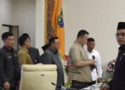 Penuh Drama, Pro Pansus Kuorum