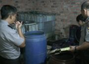 BBM Oplosan Beredar, Polisi Gerebek Gudang