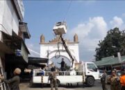 Nunggak Pajak, Reklame Dicopot