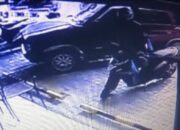 Sejoli Curi Motor Diparkiran