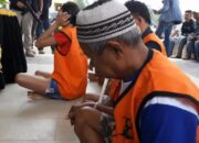 Bejad, Kakek 70 Tahun Gauli Cucu