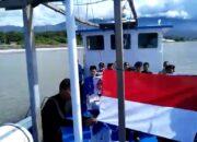 Hari Pahlawan, Pelajar Upacara di Laut