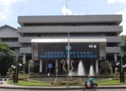 Dosen Asusila Luput Sanksi Pemecatan