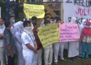 Direktur RSUD Riyacudu Dituntut Mundur