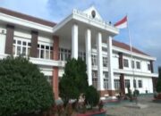 Digerebek, Hakim Mabuk Bersama Dua Wanita