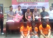 Ajak Sekdes, Keponakan Bunuh Bibi