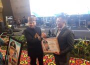 Gubernur Ridho Terima Radar Lampung Award Tokoh Percepatan Pembangunan Daerah