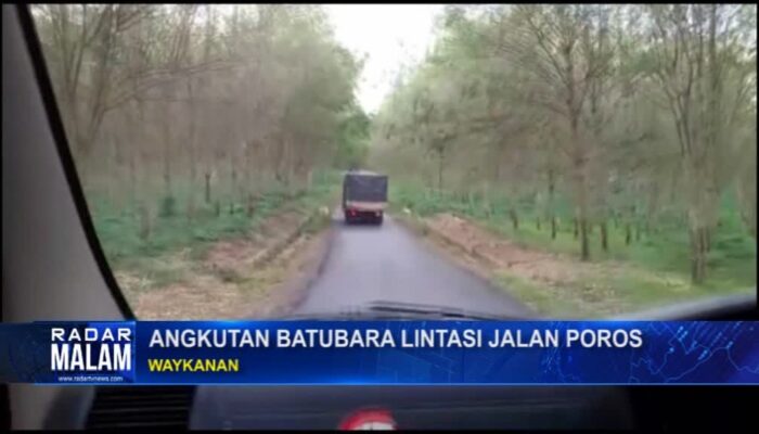 Angkutan Batubara Lintasi Jalan Poros