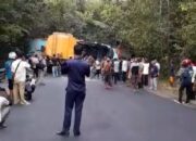 Tiga Belas Orang Tewas Laka Bus VS Truk CPO