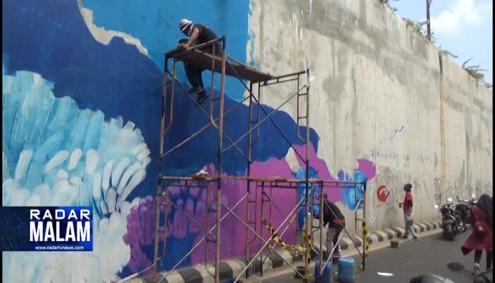 Mural Dimulai, Sebangian Jalan Di Tutup