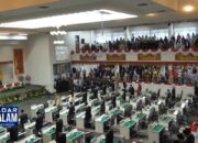 Unsur Pimpinan DPRD, Golkar Tarik Ulur