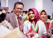 Putri Hakim Lampung Raih Nilai Tertinggi Pelantikan Dokter Universitas Indonesia