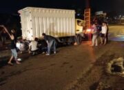 Sopir Terjepit Kemudi Meninggal