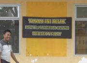 Klaim Tanah,Warga Segel Dinsos Lampura