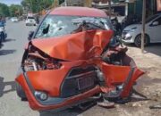 Minibus Hantam Pohon, Satu Meninggal