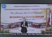 Siswa SD Gelar Kelulusan Live Streaming