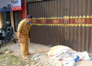 Tunawisma Tewas di Depan Ruko