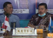 Musyawarah Keluarga, Nasir Tolak Antar Rival ke KPU